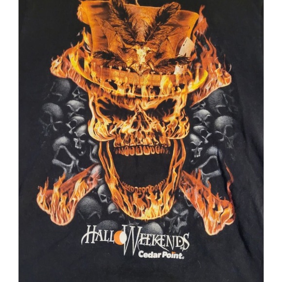 Cedar Point HalloWeekends T Shirt Size Small Black Graphic Flaming Skull - Picture 5 of 7